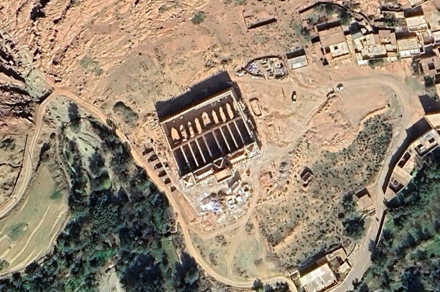Satellite image of Tinmal mosque