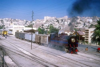 Steam train leaves the Amman platform